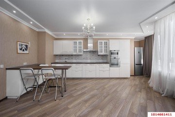 Фото №1: 2-комнатная квартира 68 м² - Краснодар, мкр. Черёмушки, ул. Кубанская, 54