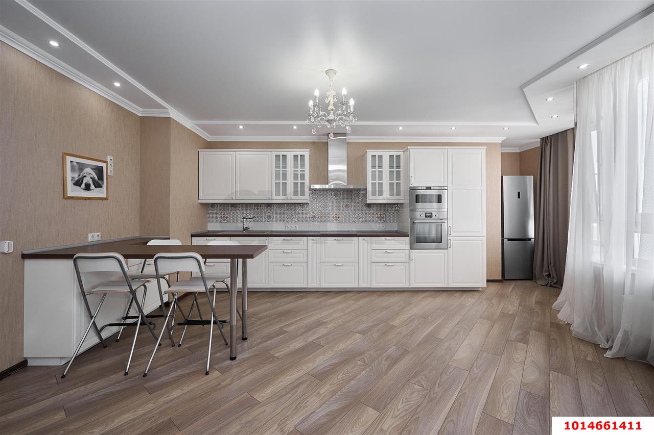 Фото №1: 2-комнатная квартира 68 м² - Краснодар, Черёмушки, ул. Кубанская, 54