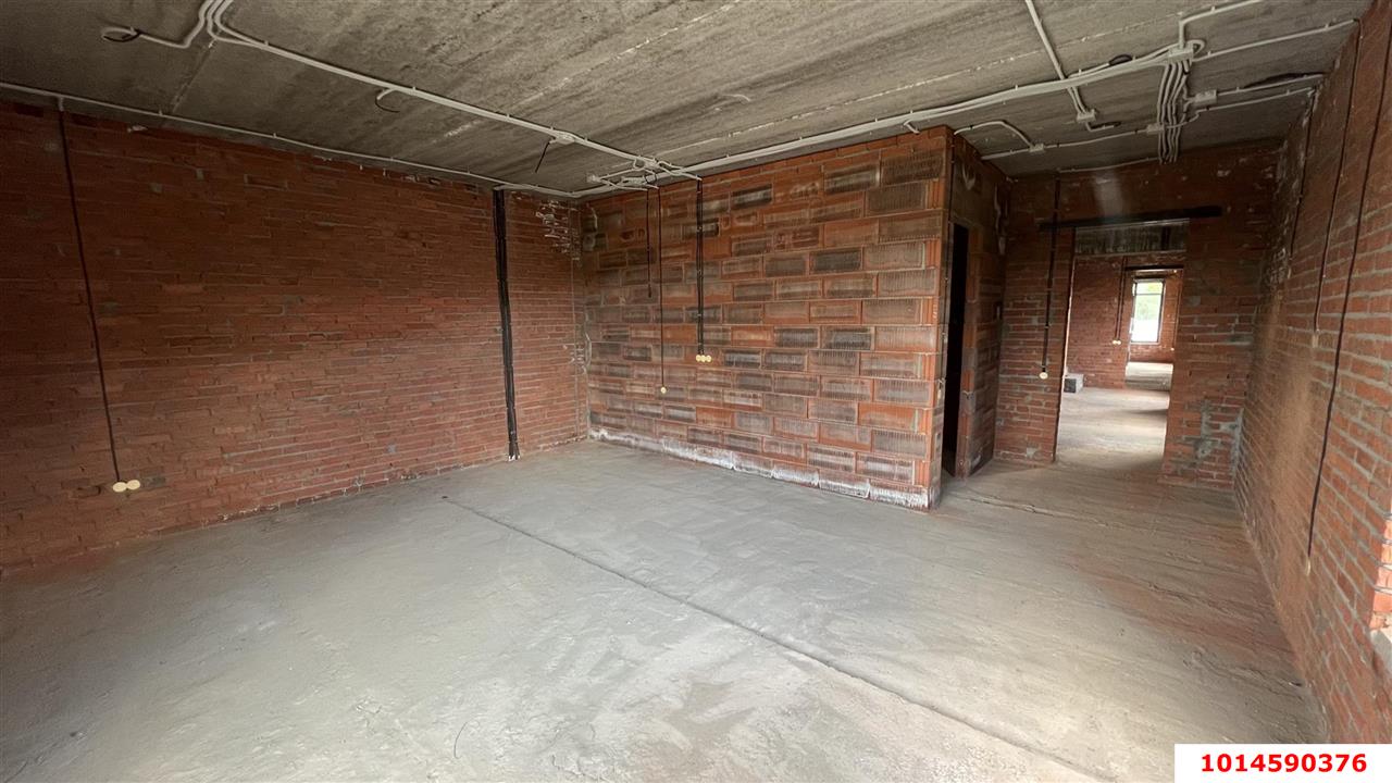 Фото №11: Дом 459 м² + 7.29 сот. - Краснодар, Карасунский внутригородской округ, ж/м Пашковский, ул. Орджоникидзе, 14