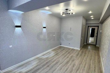 Фото №1: 1-комнатная квартира 42 м² - Берёзовый, мкр. Витаминкомбинат, ул. 2-я Целиноградская, 28