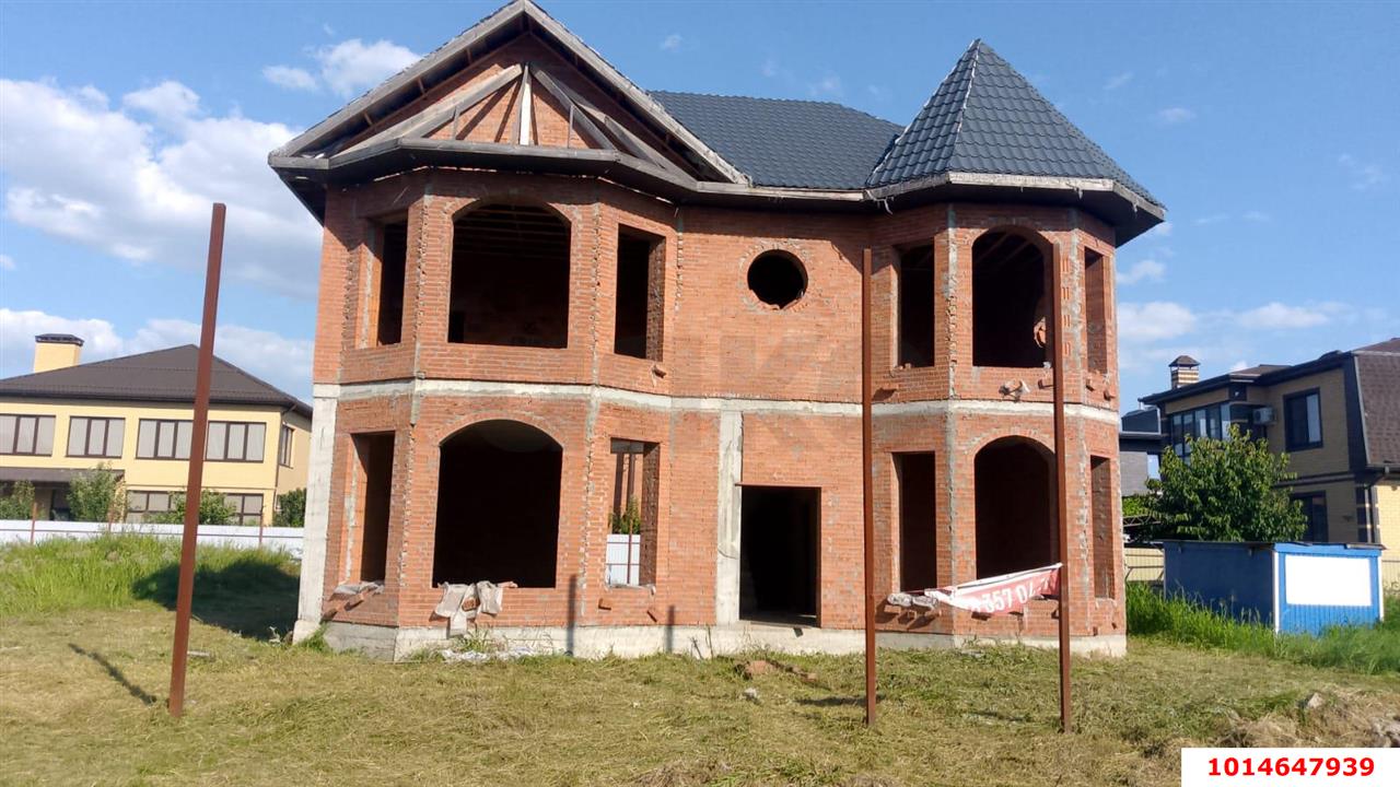 Фото №2: Дом 201 м² + 6.1 сот. - Краснодар, Прикубанский внутригородской округ, п. коттеджный  Близкий, ул. Даниила Смоляна, 11