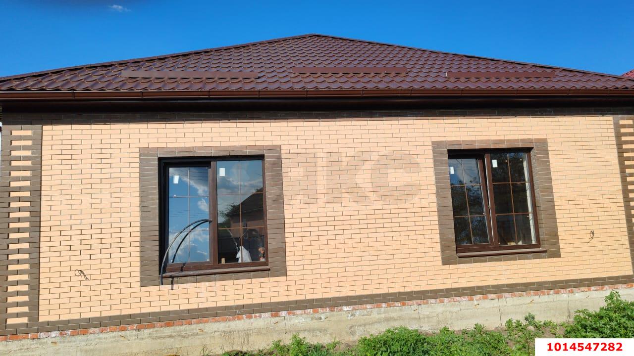 Фото №1: Дом 85 м² + 5.7 сот. - Староминская, Большевик, ул. Победы, 11