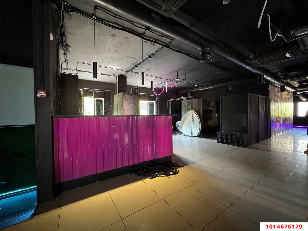 Фото №6: Торговое помещение 266 м² - Краснодар, Образцово, ул. Адмирала Макарова, 1Б