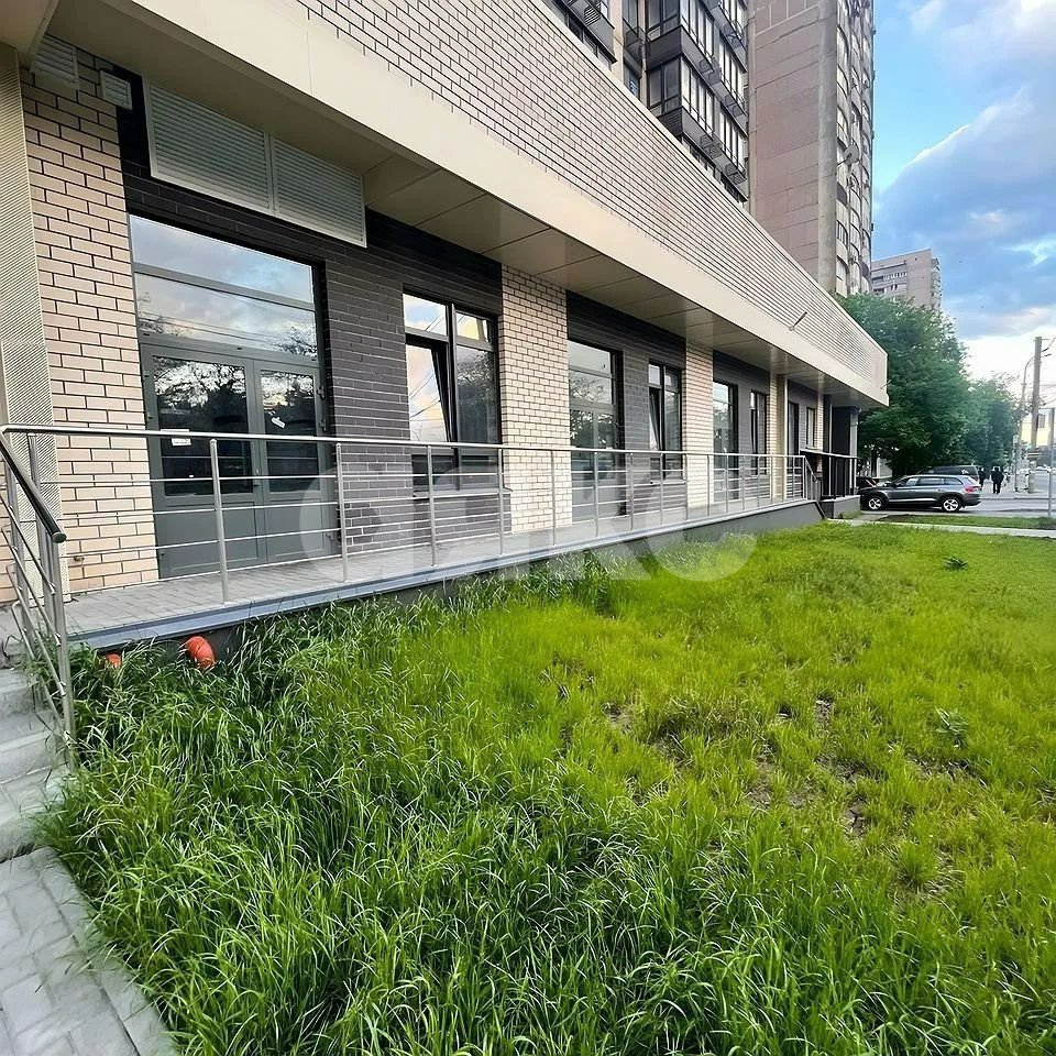 Фото №5: Коммерция 400 м² - Ростов-на-Дону, Кировский, пр-кт Ворошиловский, 82/4