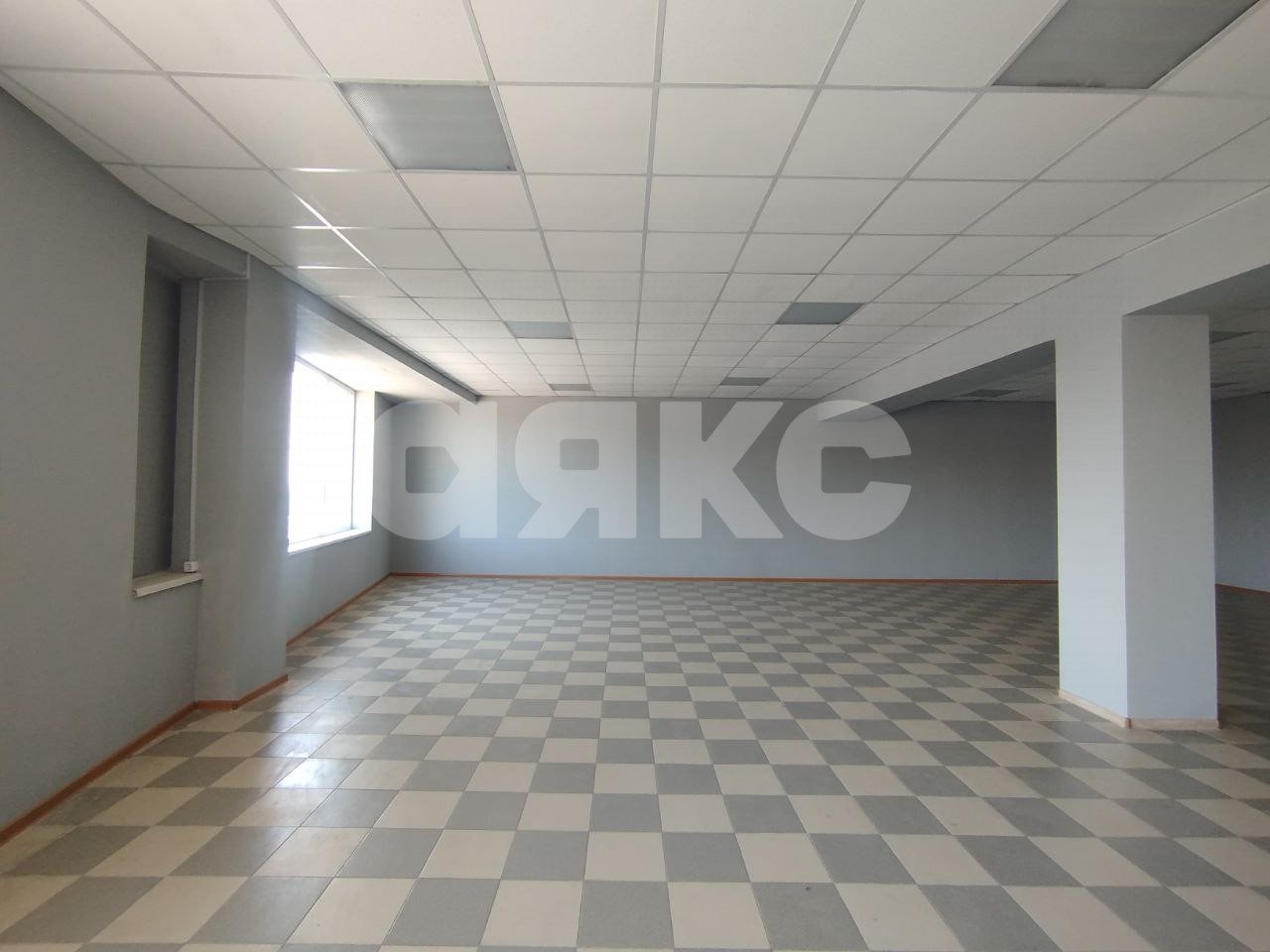 Фото №2: Коммерция 400 м² - Мариуполь, Центральный, ул. Бахчиванджи