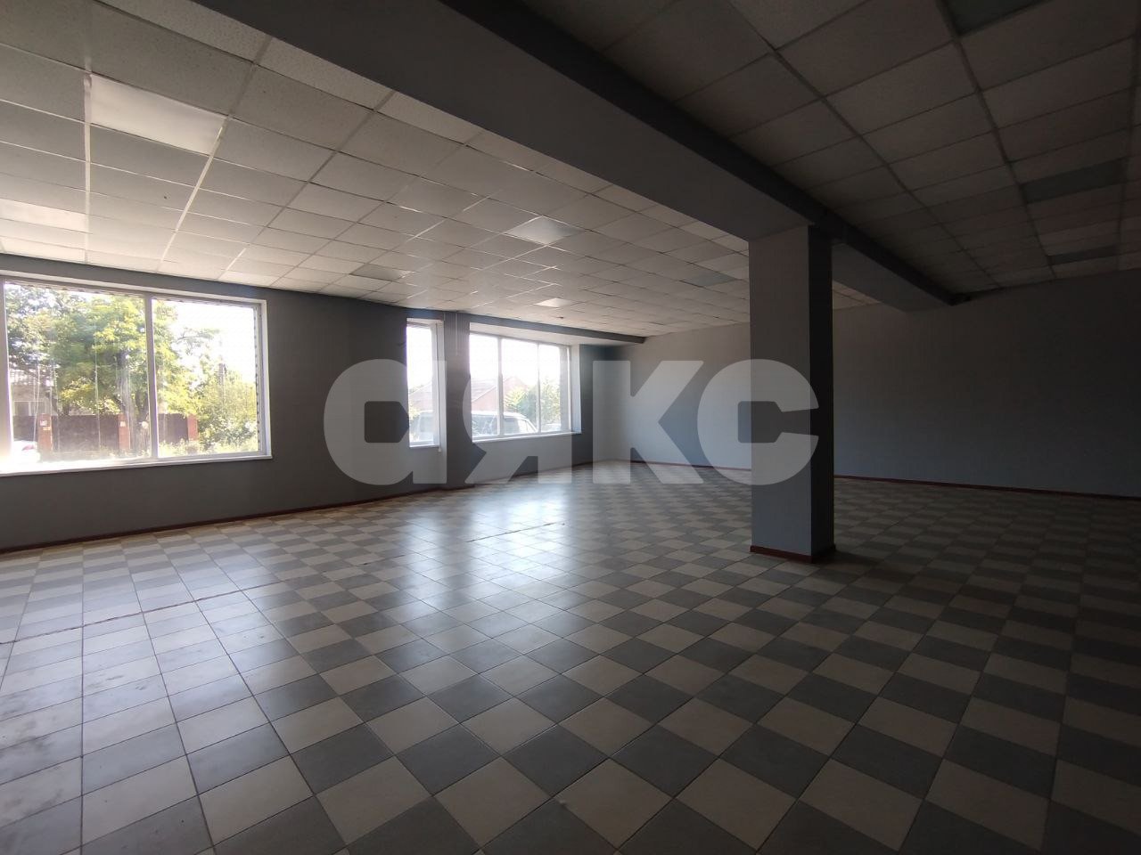 Фото №3: Коммерция 400 м² - Мариуполь, Центральный, ул. Бахчиванджи