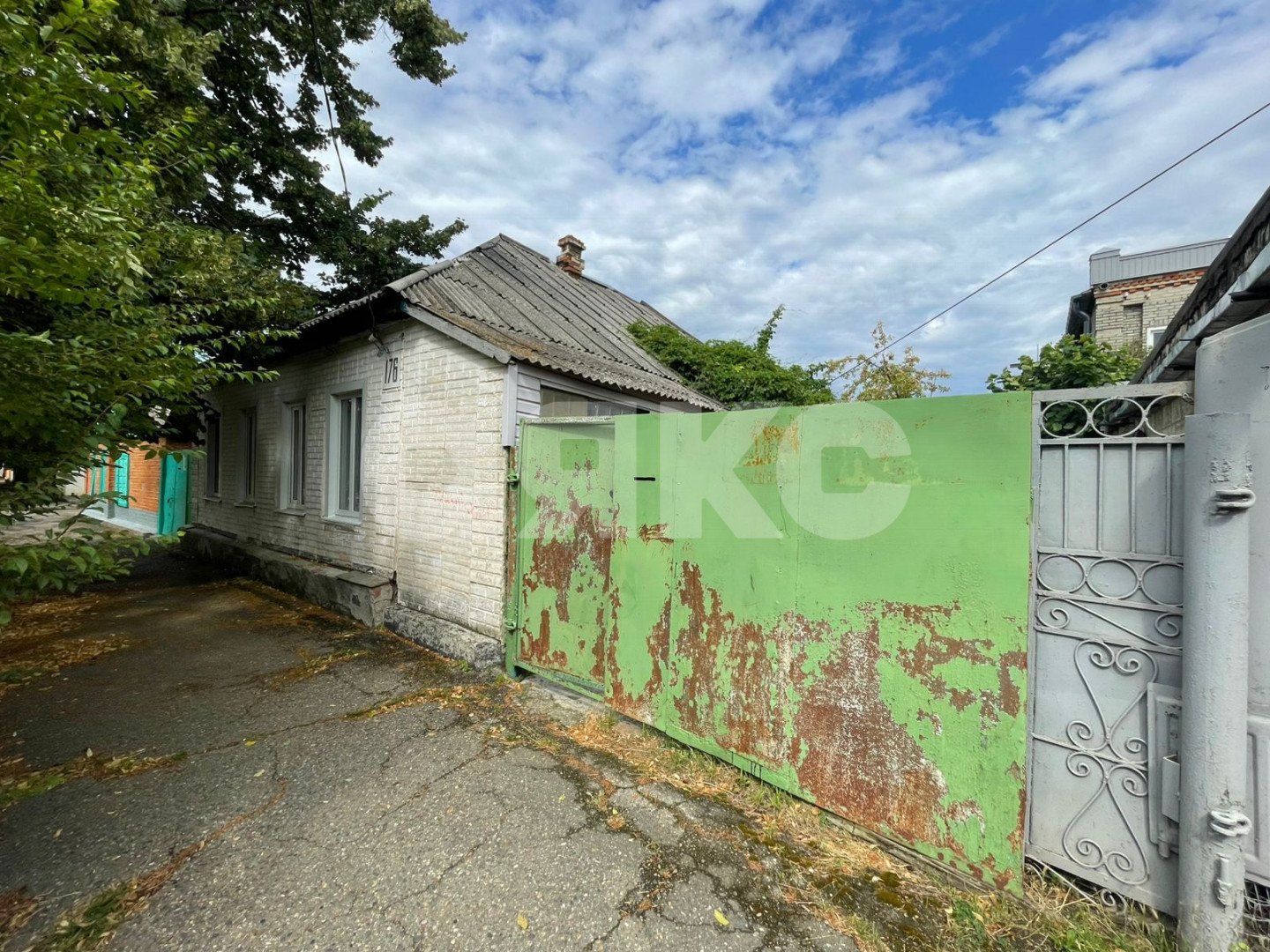 Фото №1: Часть дома 60 м² + 3.5 сот. - Майкоп, Центр, ул. площадь Ленина