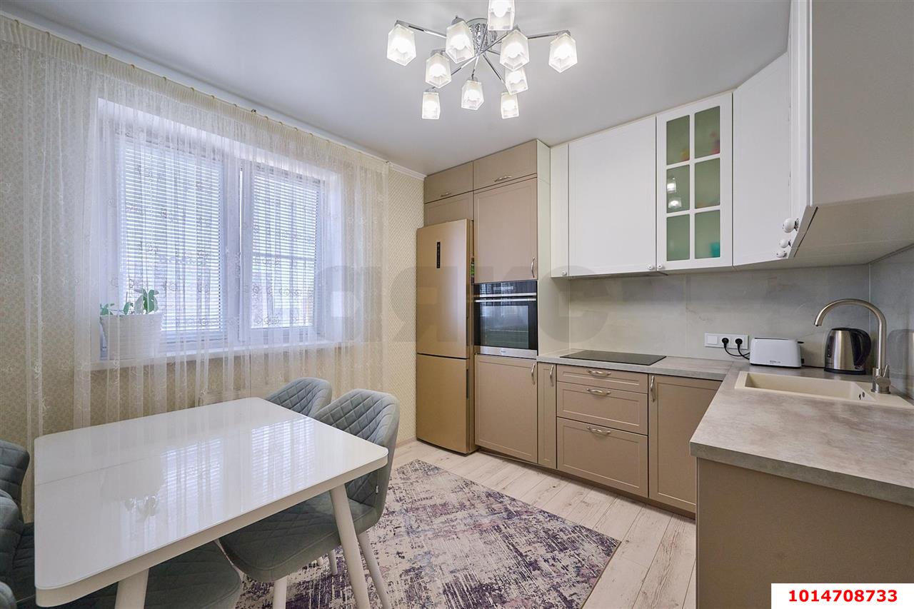 Фото №1: 2-комнатная квартира 52 м² - Краснодар, Прикубанский внутригородской округ, ул. Западный Обход, 42