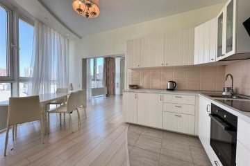 Фото №1: 3-комнатная квартира 143 м² - Краснодар, мкр. Западный внутригородской округ, ул. имени Дзержинского, 93к2