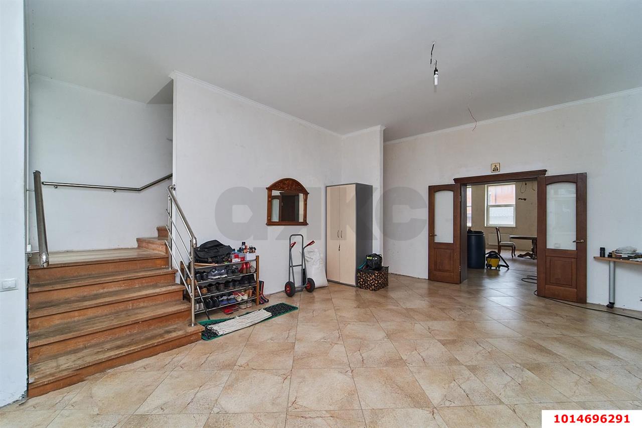 Фото №10: Дом 600 м² + 12 сот. - Краснодар, Прикубанский внутригородской округ, мкр. Новый, ул. имени Дзержинского, 118