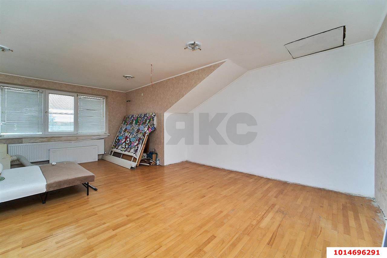 Фото №16: Дом 600 м² + 12 сот. - Краснодар, Прикубанский внутригородской округ, мкр. Новый, ул. имени Дзержинского, 118