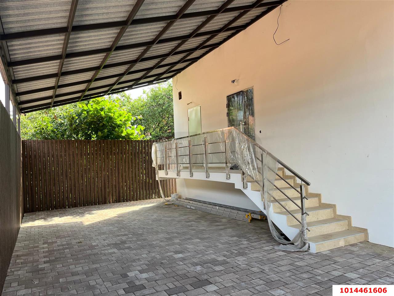 Фото №3: Отдельное здание 700 м² - Краснодар, Пашковский, ул. Фадеева, 313