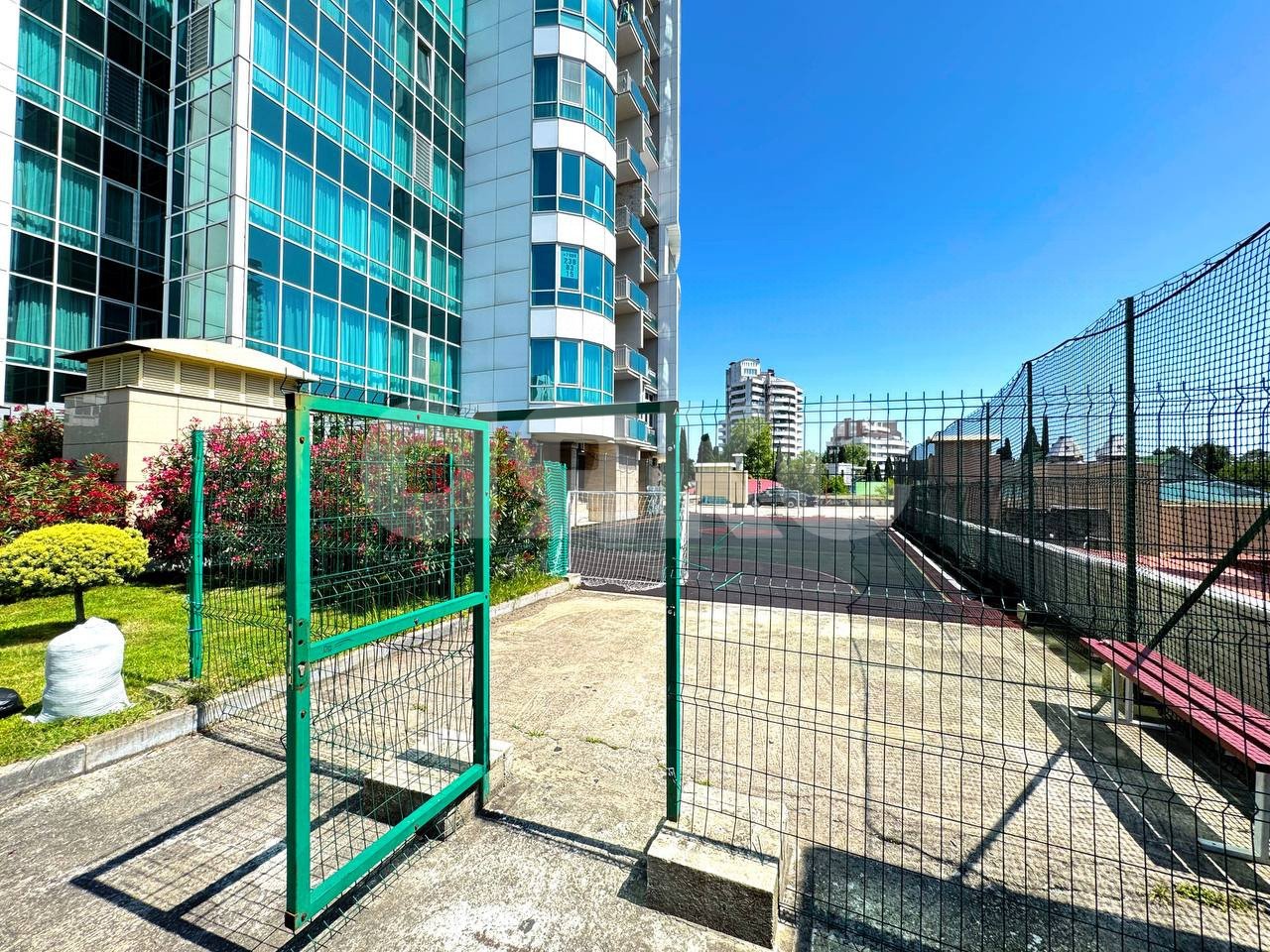 Фото №25: 3-комнатная квартира 107 м² - Сочи, Светлана, ул. Гагринская, 10