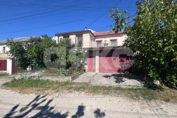 Фото №1: 3-комнатная квартира 74 м² - Симферополь, р. Киевский, ул. Фурманова, 19
