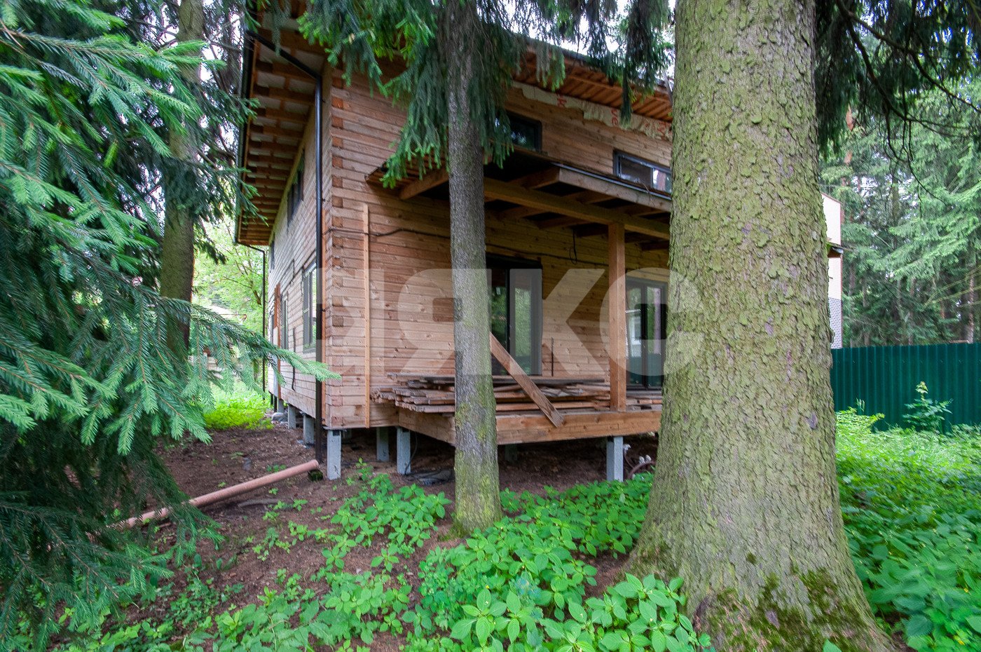Фото №2: Дом 209 м² + 940 сот. - Челюскинский, имени В.Р. Менжинского, ул. Первомайская, 1Б
