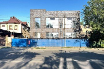 Фото №1: Коммерция 350 м² - Ростов-на-Дону, п. Чкаловский, пер. Сальский, 36