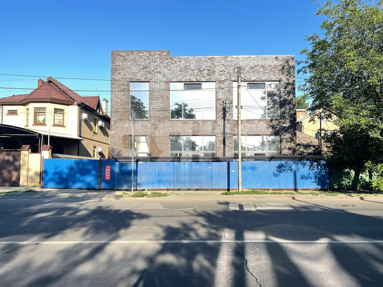 Фото №1: Коммерция 350 м² - Ростов-на-Дону, Чкаловский, пер. Сальский, 36