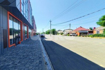 Фото №4: Коммерция 2000 м² - Темрюк, ул. Бувина, 163