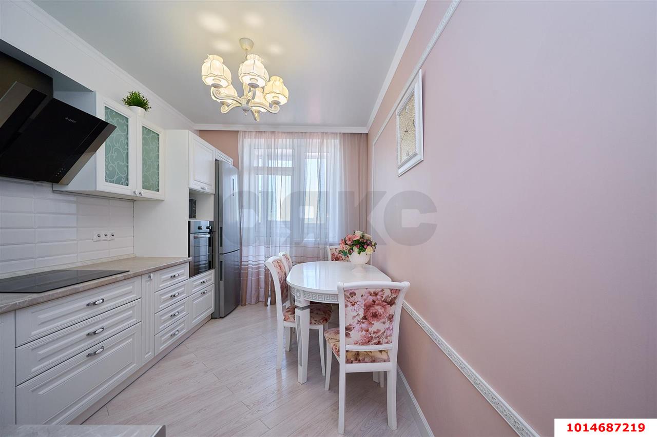 Фото №2: 1-комнатная квартира <span class="whitespace-nowrap">45 м²</span>, <span class="whitespace-nowrap">15/20 эт.</span> - Краснодар, Западный внутригородской округ, Фестивальный, мкр. ЖК Современник, ул. Гаражная, 107