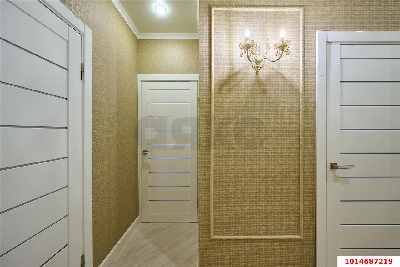 Фото №10: 1-комнатная квартира <span class="whitespace-nowrap">45 м²</span>, <span class="whitespace-nowrap">15/20 эт.</span> - Краснодар, Западный внутригородской округ, Фестивальный, мкр. ЖК Современник, ул. Гаражная, 107