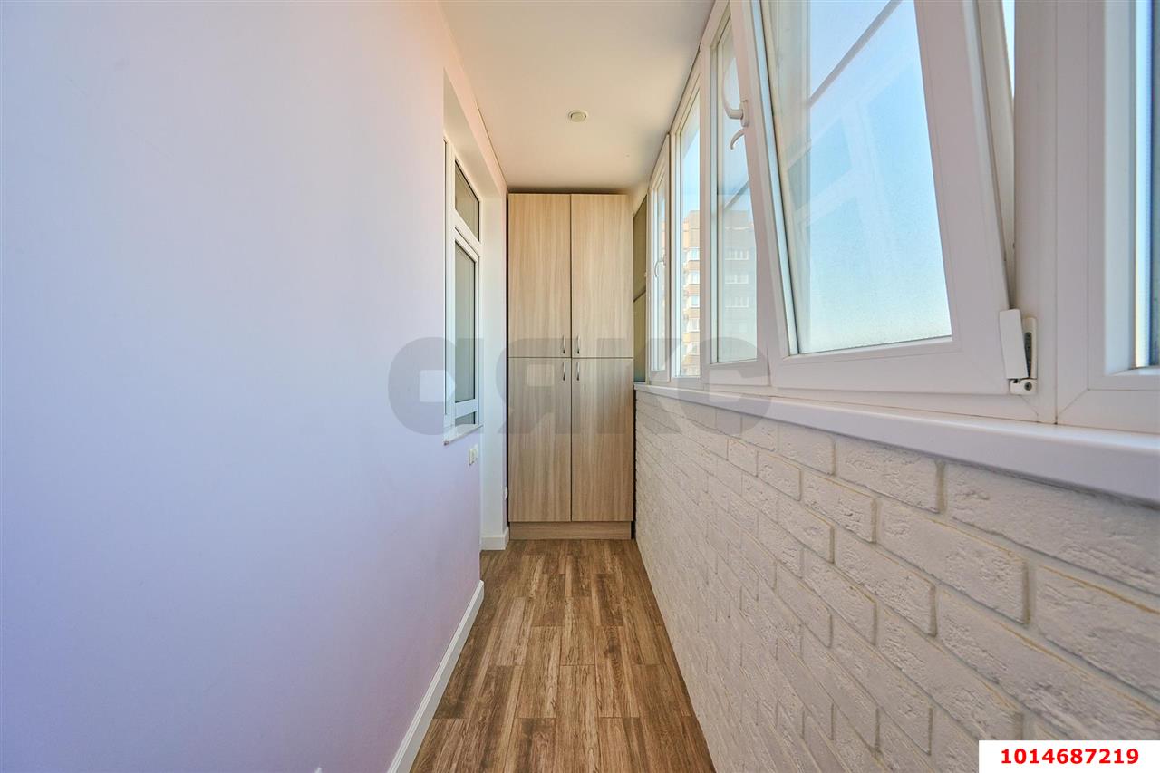 Фото №8: 1-комнатная квартира <span class="whitespace-nowrap">45 м²</span>, <span class="whitespace-nowrap">15/20 эт.</span> - Краснодар, Западный внутригородской округ, Фестивальный, мкр. ЖК Современник, ул. Гаражная, 107