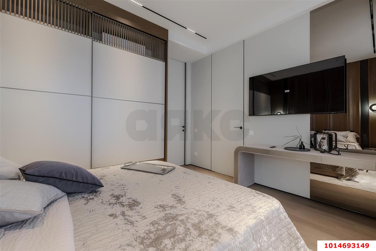 Фото №13: 4-комнатная квартира 175 м² - Сочи, Светлана, пр-кт Пушкина, 5А