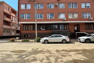 Фото №2: Коммерция 304 м² - Новая Адыгея, мкр. жилой комплекс Новый, ул. Бжегокайская, 21/1к2