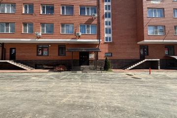 Фото №4: Коммерция 304 м² - Новая Адыгея, мкр. жилой комплекс Новый, ул. Бжегокайская, 21/1к2