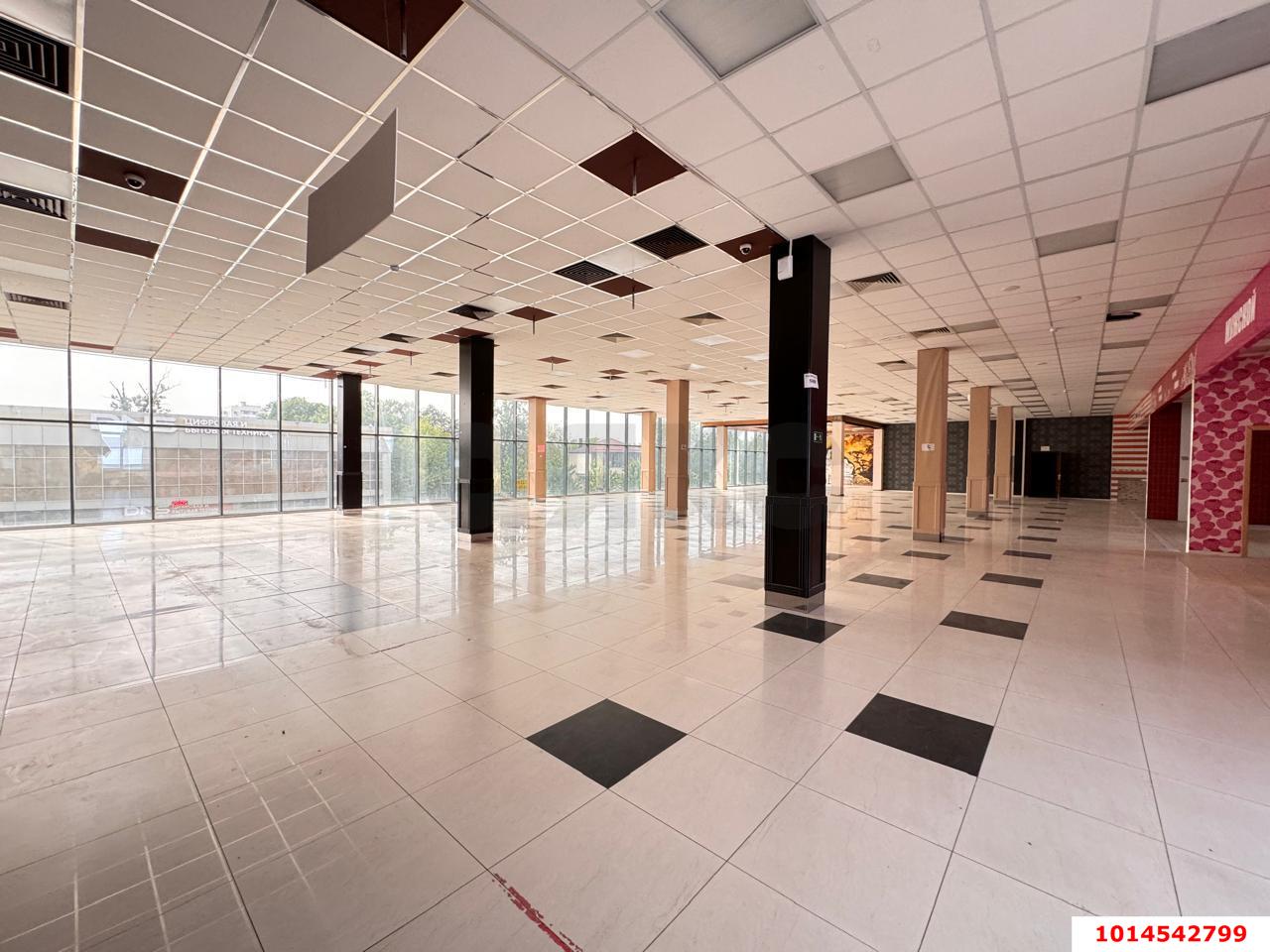 Фото №5: Отдельное здание 3029 м² - Крымск, ул. Демьяна Бедного, 8