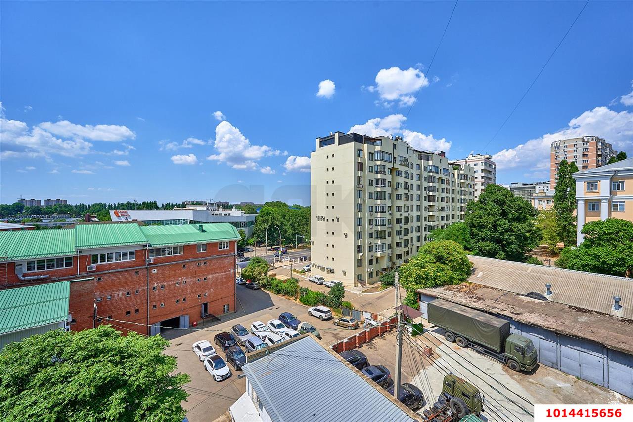 Фото №17: 3-комнатная квартира 72 м² - Краснодар, Западный внутригородской округ, Горгаз, мкр. Центральный, ул. Красина, 5