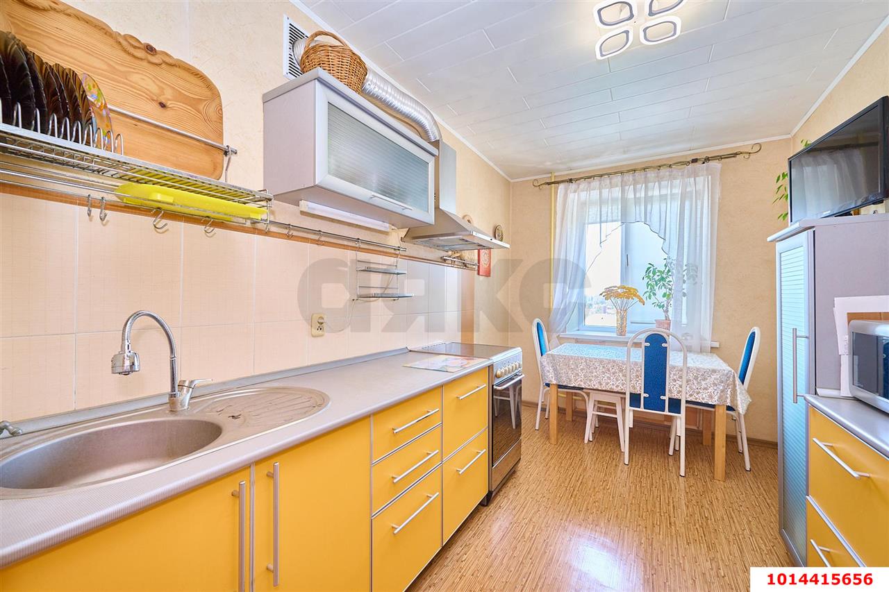 Фото №5: 3-комнатная квартира 72 м² - Краснодар, Западный внутригородской округ, Горгаз, мкр. Центральный, ул. Красина, 5