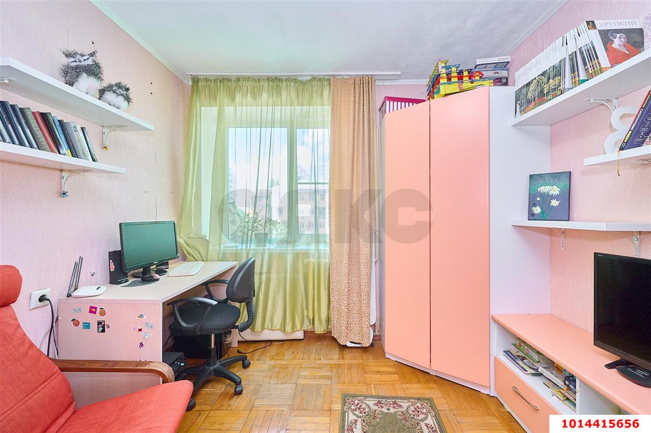 Фото №8: 3-комнатная квартира 72 м² - Краснодар, Западный внутригородской округ, Горгаз, мкр. Центральный, ул. Красина, 5