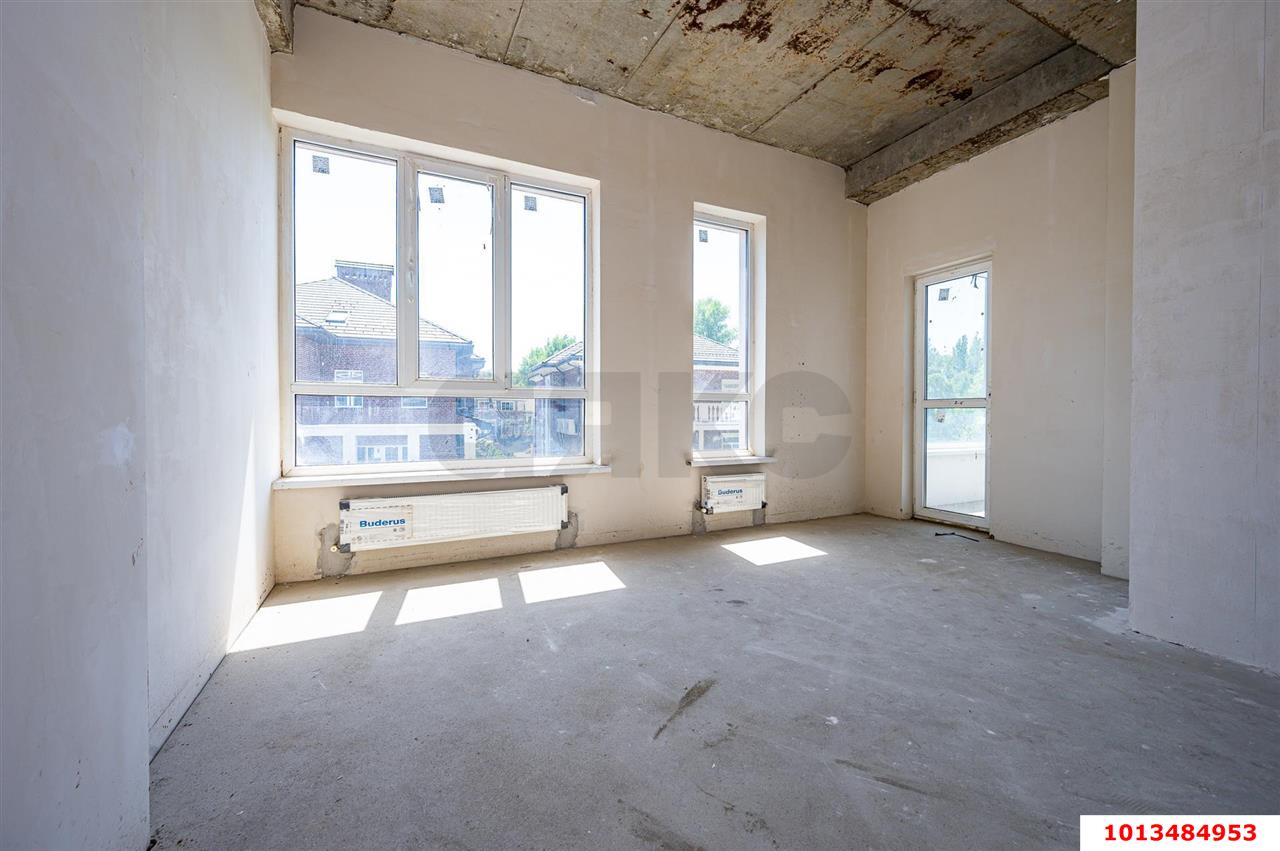 Фото №7: 4-комнатная квартира 270 м² - Краснодар, Центральный внутригородской округ, Западный внутригородской округ, Горогороды, мкр. Центральный, ул. Береговая, 10/3