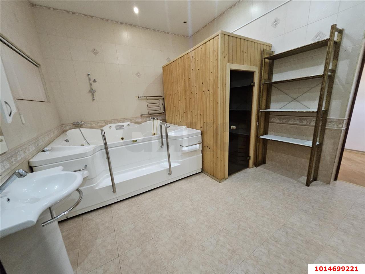 Фото №10: Дом 236 м² + 6.16 сот. - Краснодар, Прикубанский внутригородской округ, мкр. Славянский, ул. имени Панфилова, 3