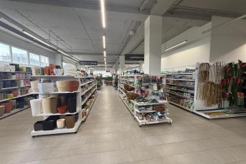 Фото №2: Коммерция 500 м² - Краснодар, мкр. жилая зона Отделение № 1 ОПХ КНИИСХ, ул. Снежная, 1/3