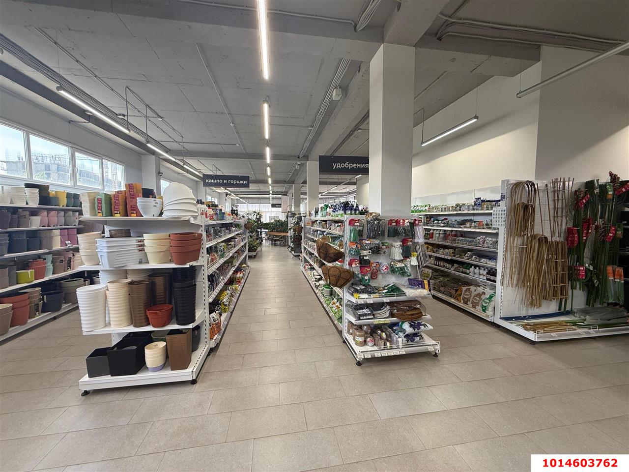 Фото №2: Коммерция 500 м² - Краснодар, Прикубанский внутригородской округ, мкр. жилая зона Отделение № 1 ОПХ КНИИСХ, ул. Снежная, 1/3