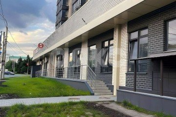 Фото №1: Коммерция 430 м² - Ростов-на-Дону, р. Кировский, пр-кт Ворошиловский, 82/4
