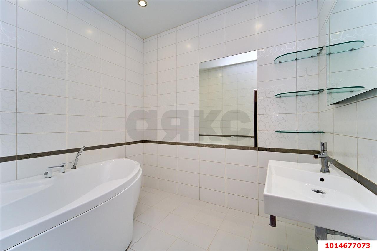 Фото №11: 3-комнатная квартира 112 м² - Краснодар, Прикубанский внутригородской округ, мкр. Музыкальный, ул. Аксайская, 40