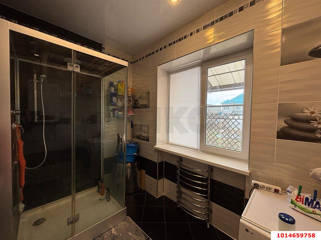 Фото №14: Дом 242 м² + 11.7 сот. - Темрюк, п. Комсомольский, ул. Краснодарская, 107/1