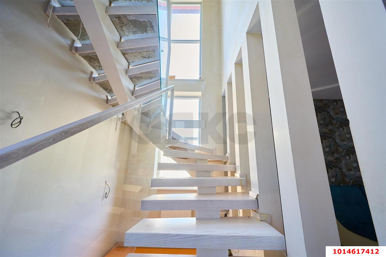 Фото №9: Дом 440 м² + 4.13 сот. - Краснодар, мкр. Западный внутригородской округ, пер. Тбилисский, 17