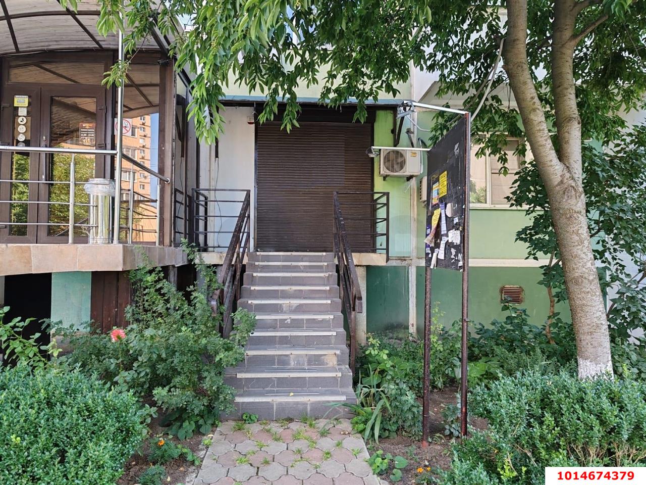 Фото №1: Торговое помещение 20 м² - Краснодар, Гидростроителей, ул. Парусная, 20