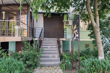 Фото №1: Торговое помещение 20 м² - Краснодар, мкр. Гидростроителей, ул. Парусная, 20