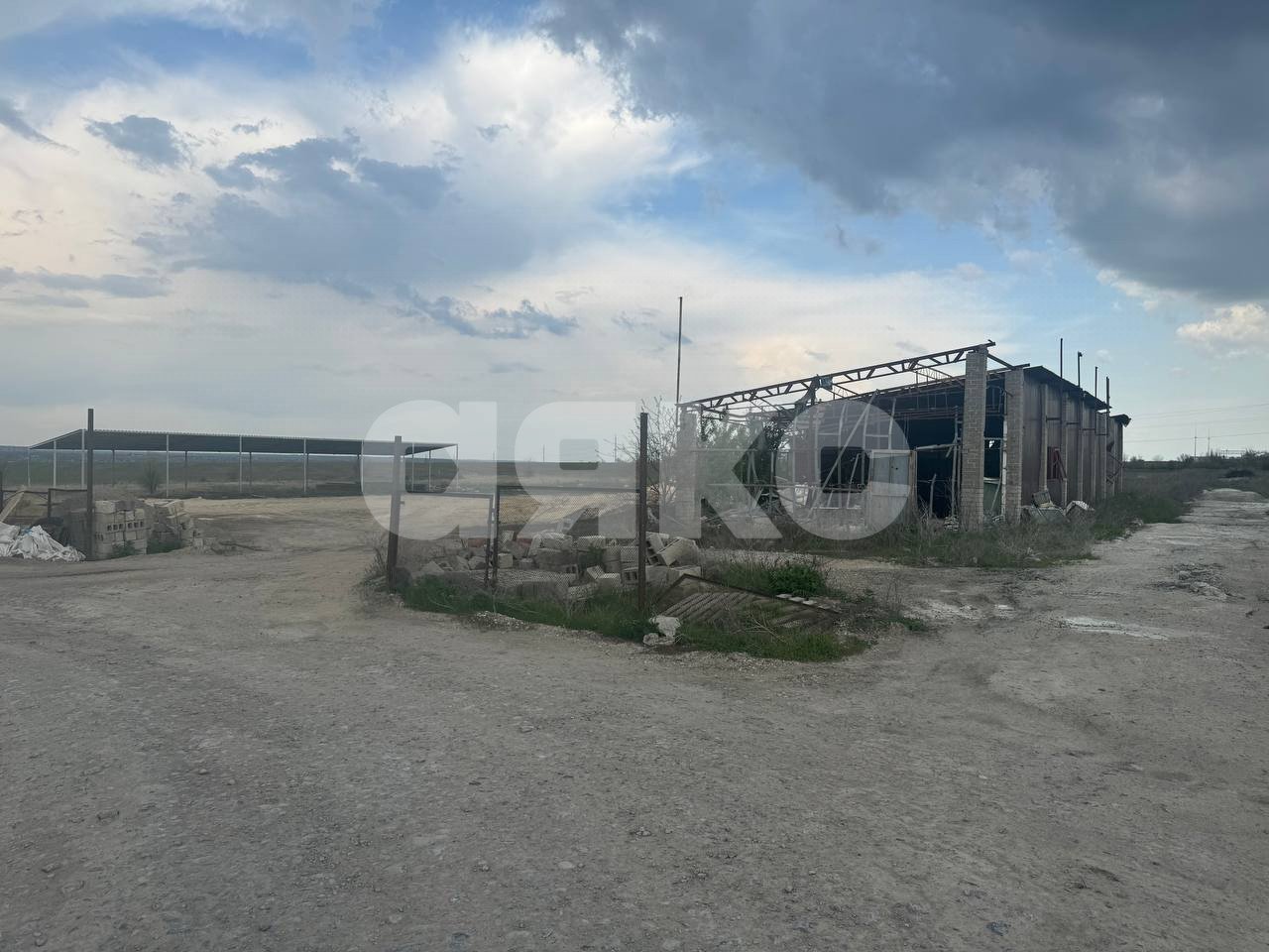 Фото №4: Коммерция 20000 м² - Мариуполь, Левобережный, ул. Таганрогская
