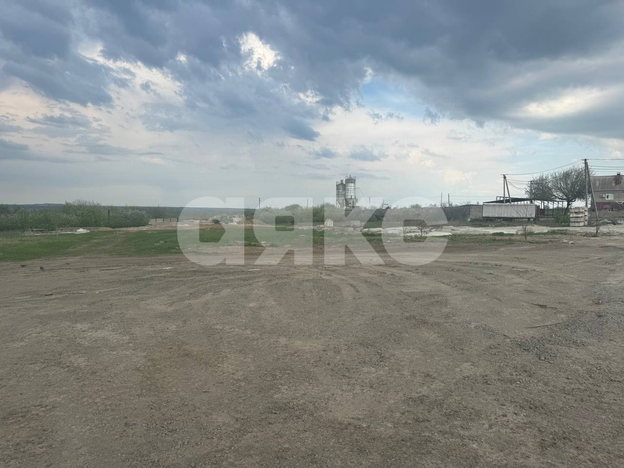 Фото №1: Коммерция 20000 м² - Мариуполь, Левобережный, ул. Таганрогская