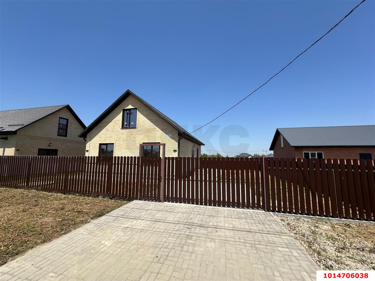 Фото №1: Дом 92 м² + 4 сот. - Ильский, ул. Константина Симонова, 24