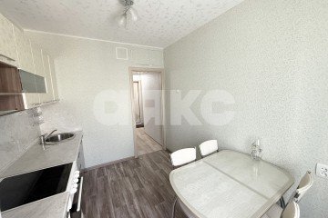 Фото №3: 1-комнатная квартира 35 м² - Нижнекамск, мкр. 35-й, ул. Корабельная, 41