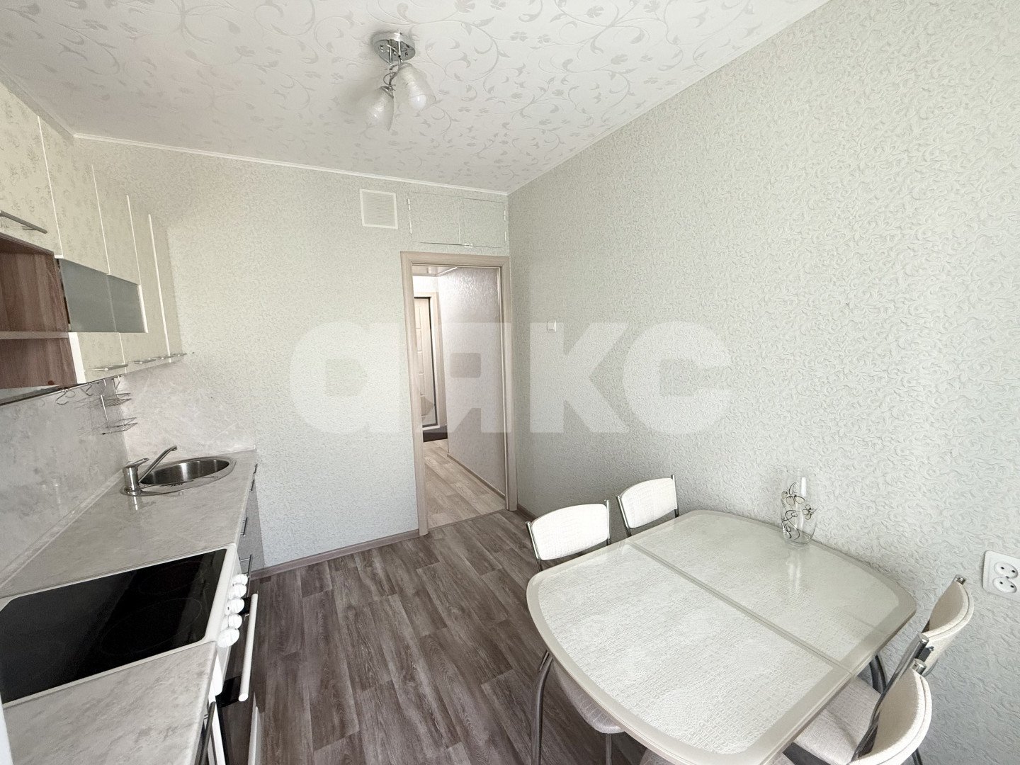 Фото №3: 1-комнатная квартира 35 м² - Нижнекамск, 35-й, ул. Корабельная, 41