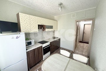 Фото №1: 1-комнатная квартира 35 м² - Нижнекамск, мкр. 35-й, ул. Корабельная, 41