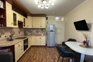 Фото №2: 2-комнатная квартира 65 м² - Краснодар, мкр. Московский, ул. имени Николая Семеновича Котлярова, 15/1