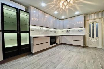 Фото №2: 2-комнатная квартира 65 м² - Краснодар, мкр. Черёмушки, ул. Селезнёва, 4/13к1